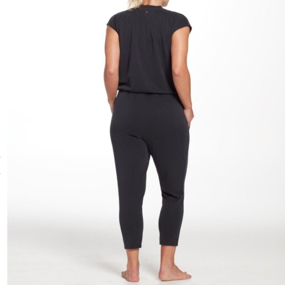 CALIA Women's Comfort Jumpsuit Size M Navy Sleeveless Minimalist Cozycore Romper - Picture 2 of 11